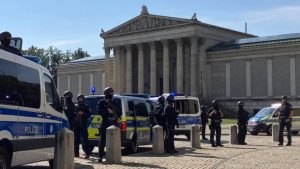 munich-gunman-killed-by-police-after-opening-fire-near-israeli-consulate