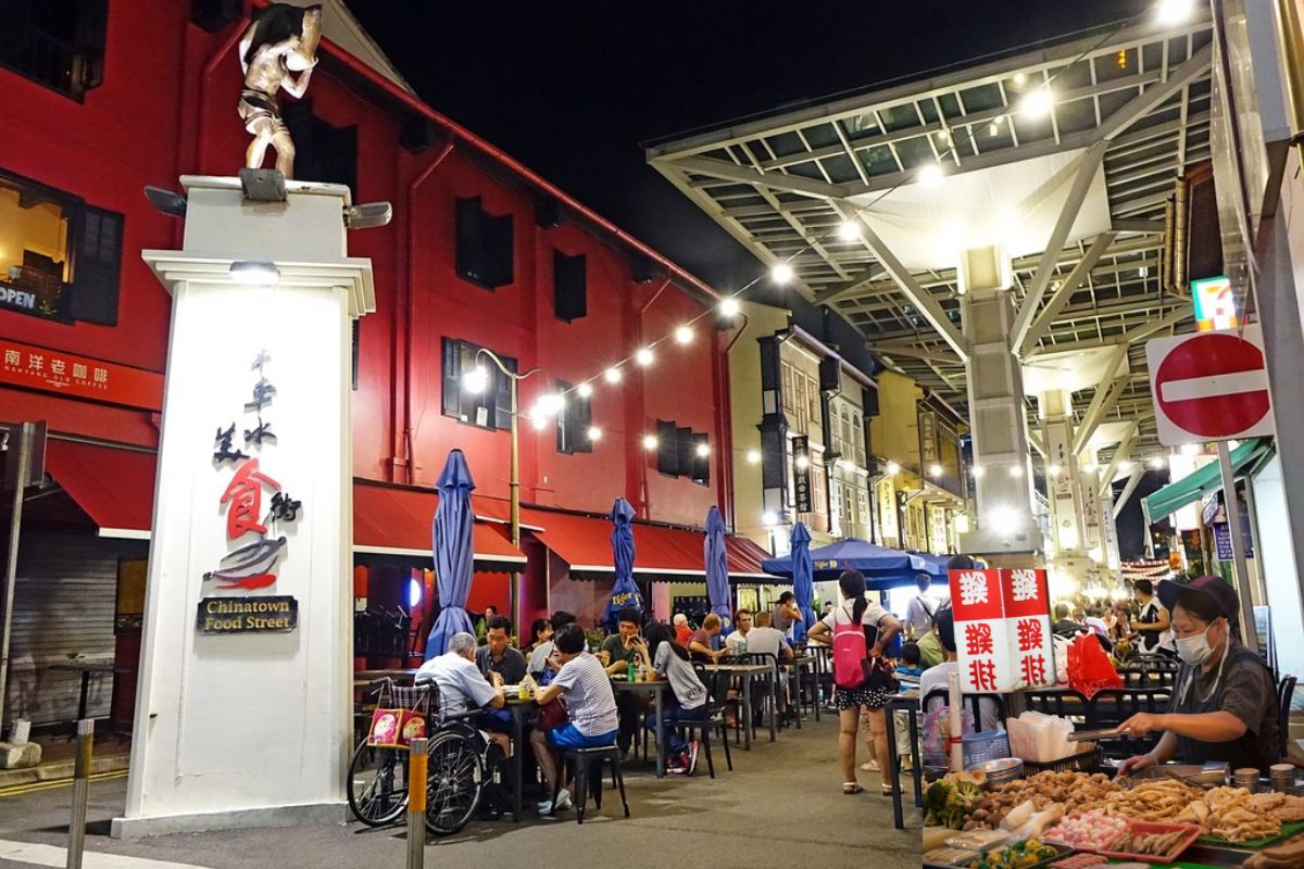 Chinatown Hawker Leftovers Consumption